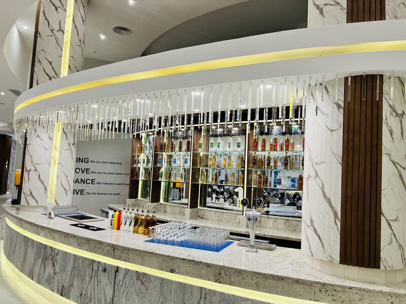 Long Beach Resort  125