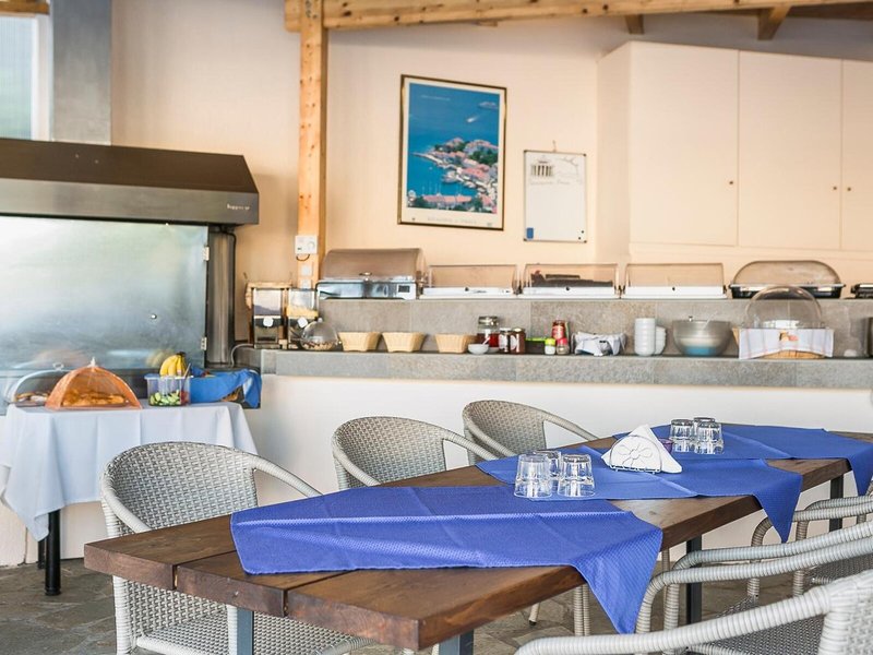 Panorama Fanari Studios & Apartments 31