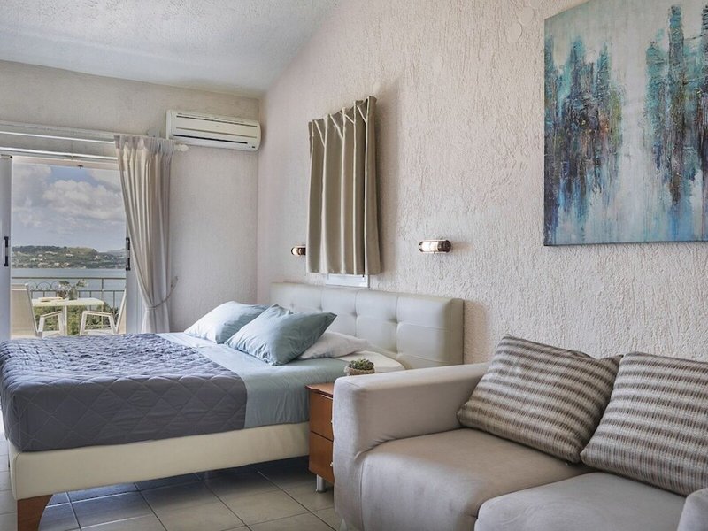 Panorama Fanari Studios & Apartments 43