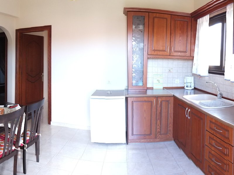 Toulas Apartments 32