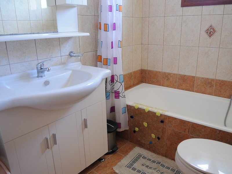 Toulas Apartments 33