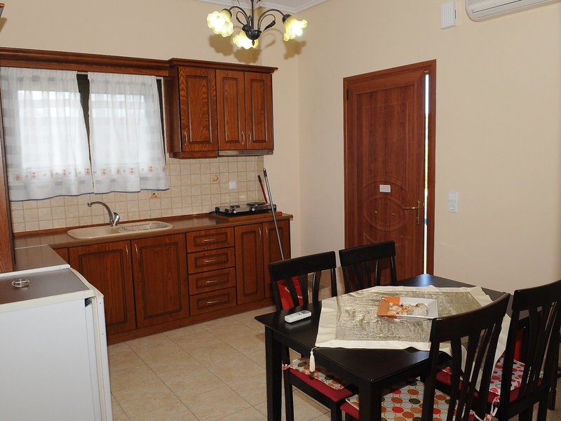 Toulas Apartments 34