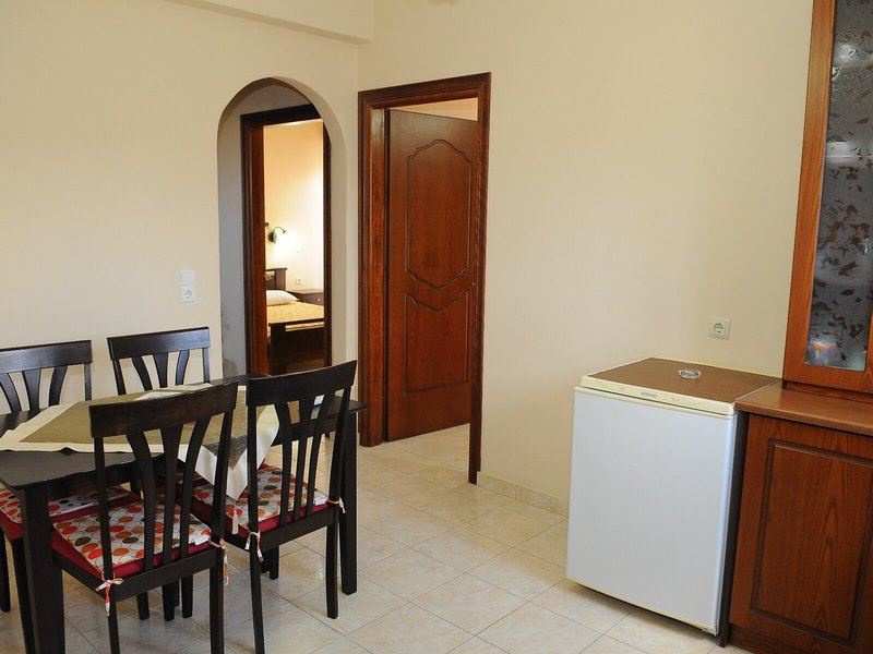 Toulas Apartments 35