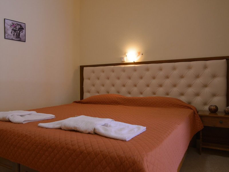 Toulas Apartments 40