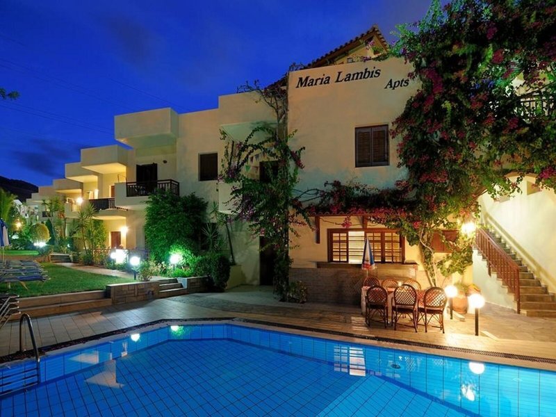Maria Lambis Apartments 4