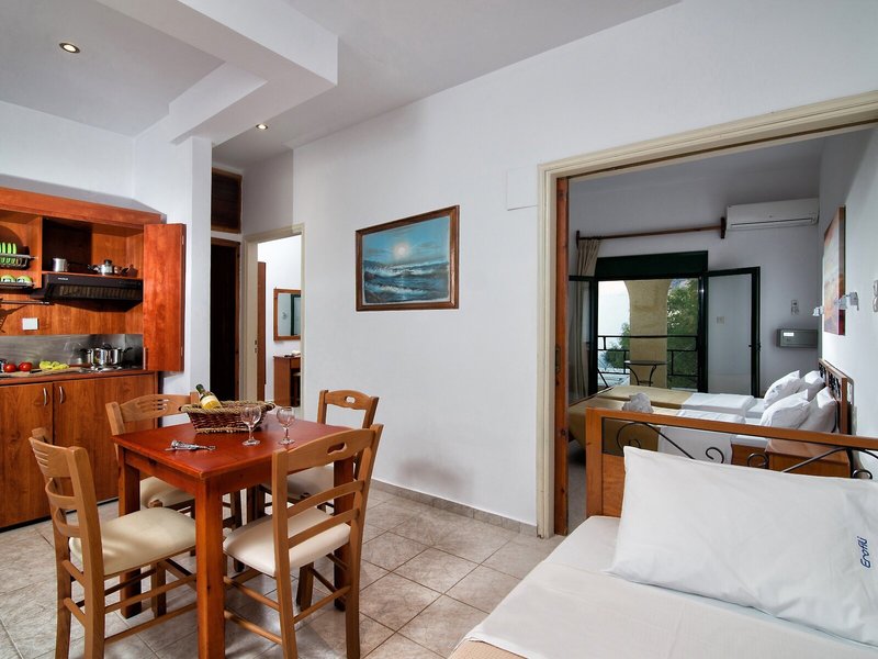 Erofili Apartments 10