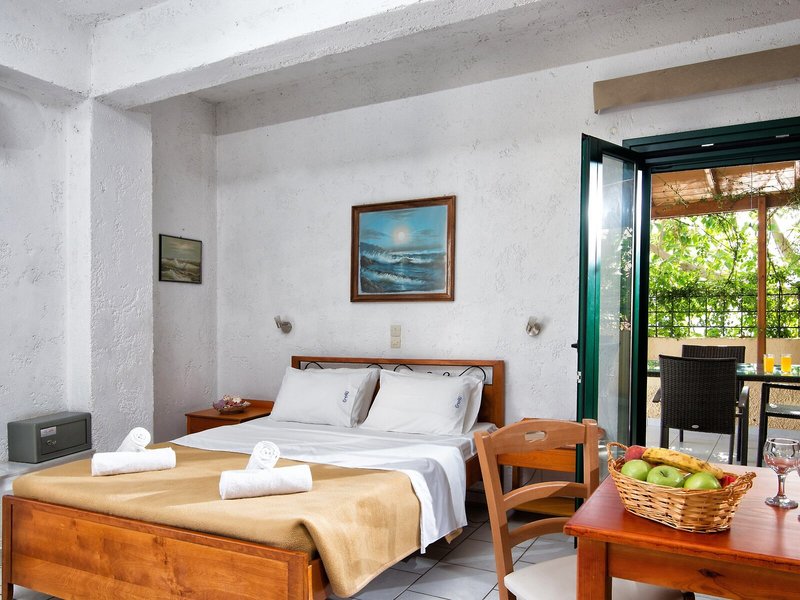 Erofili Apartments 14