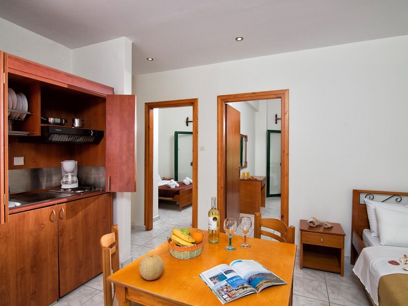 Erofili Apartments 16