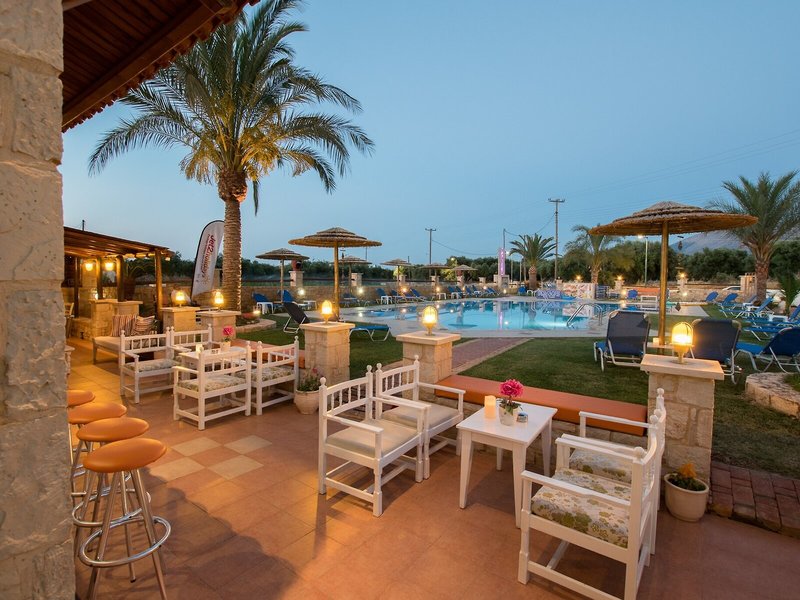 Danelis Studios & Apartments 5