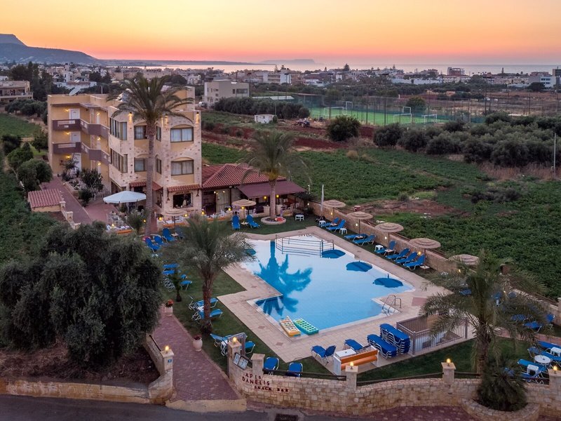 Danelis Studios & Apartments 8