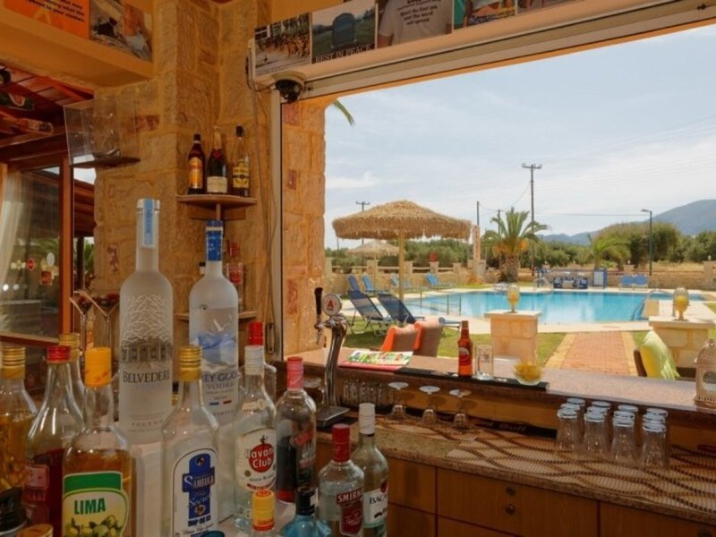 Danelis Studios & Apartments 10