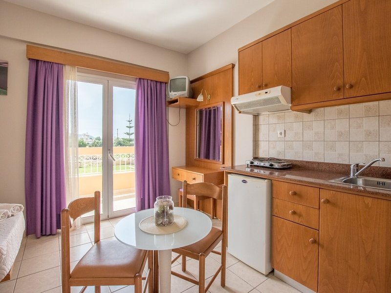 Danelis Studios & Apartments 15