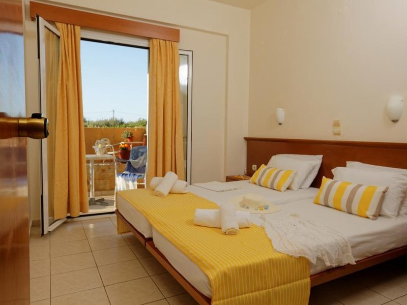 Danelis Studios & Apartments 22