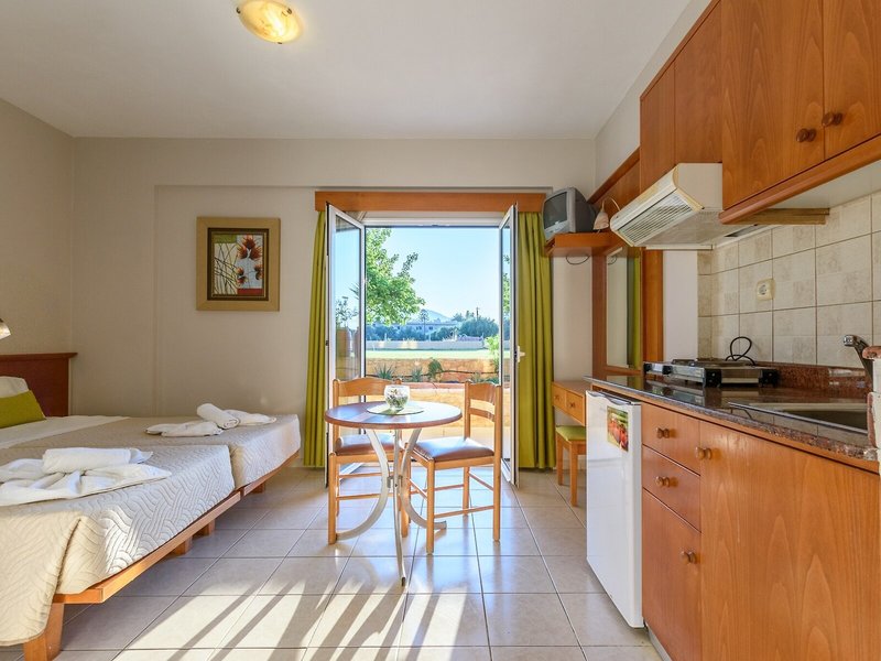 Danelis Studios & Apartments 31