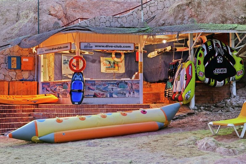 DoubleTree by Hilton Sharm El Sheikh - Sharks Bay Resort 2