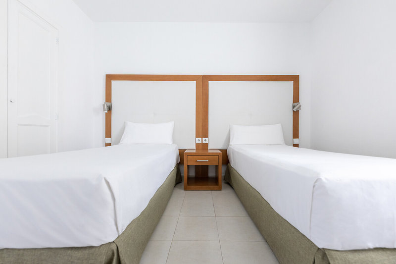 Hesperia Bristol Playa 10