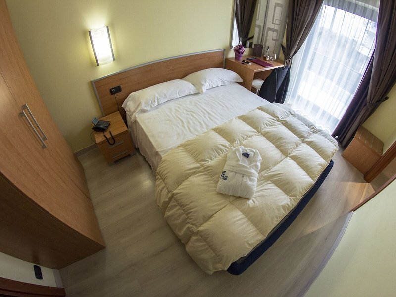 Best Western Hotel Class 15