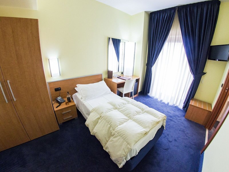 Best Western Hotel Class 28