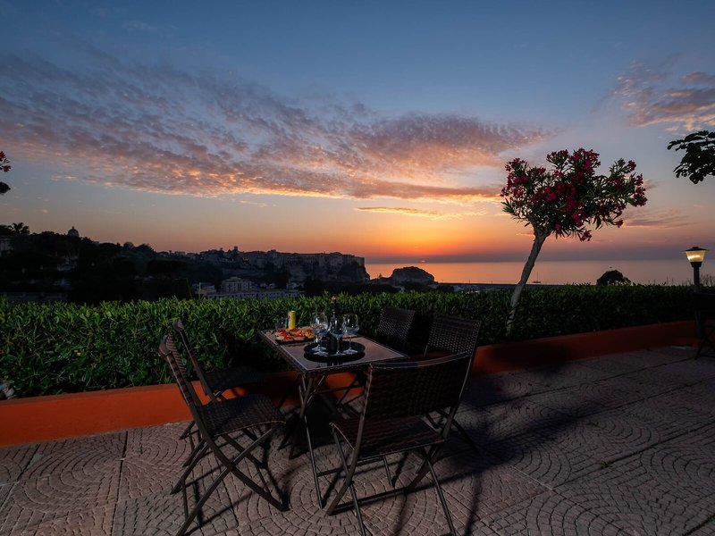 New Paradise Residence Hotel 19