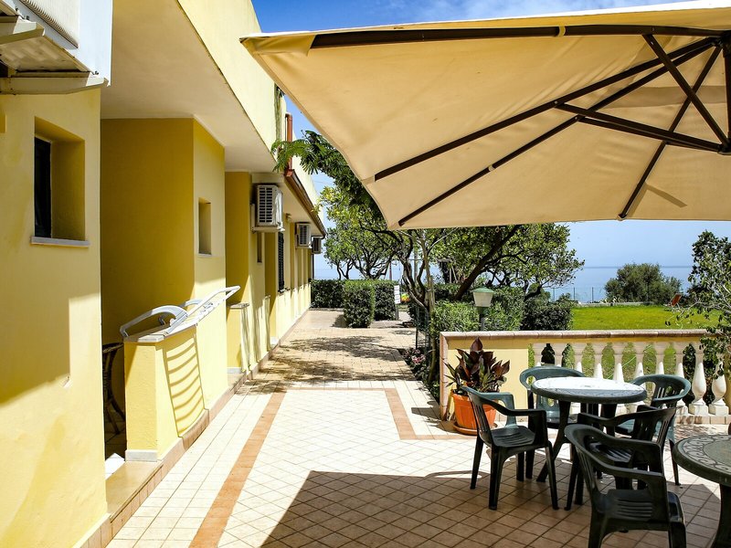 New Paradise Residence Hotel 39