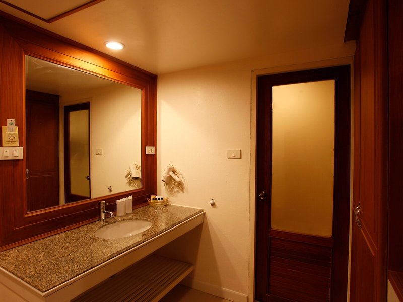 The Viridian Resort 46