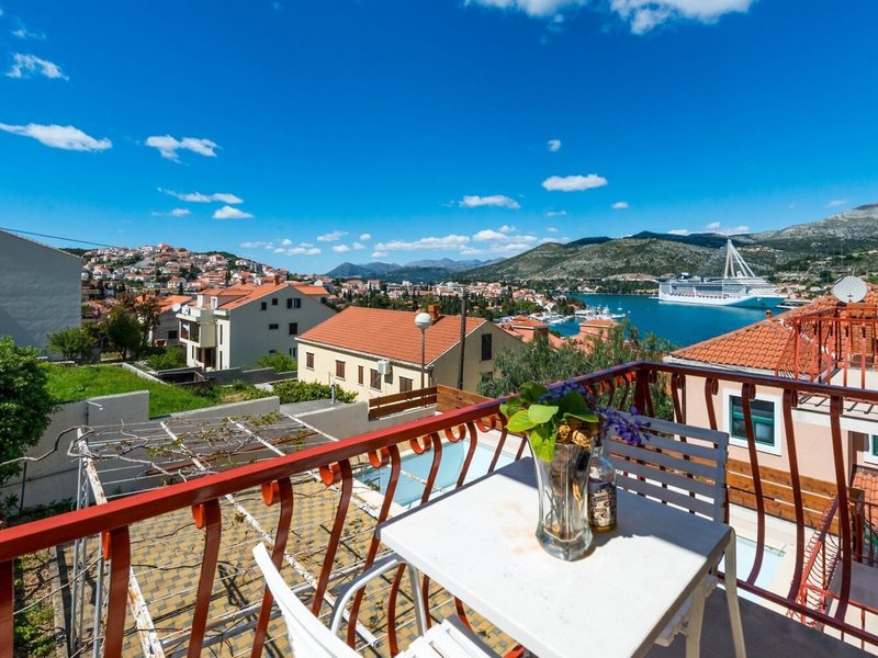 Hotel Villa Valjalo 4