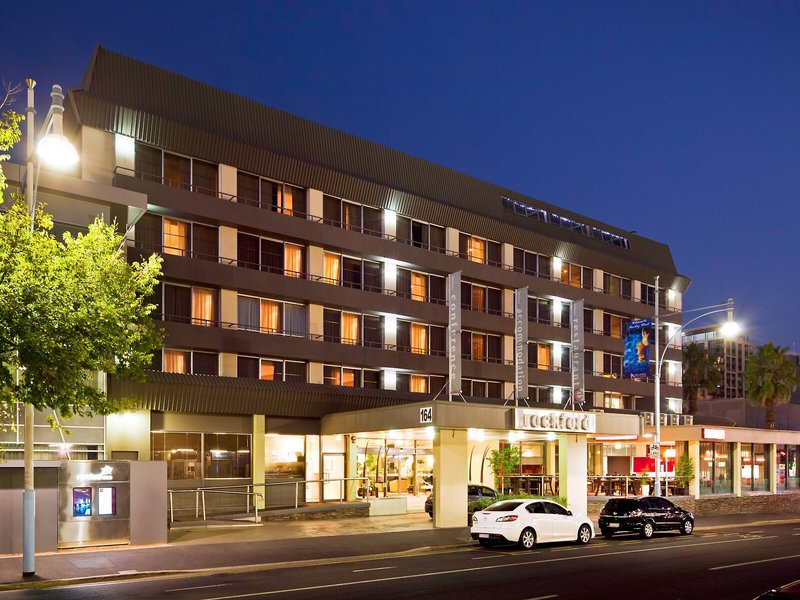 Hotel Adelaide Rockford 1