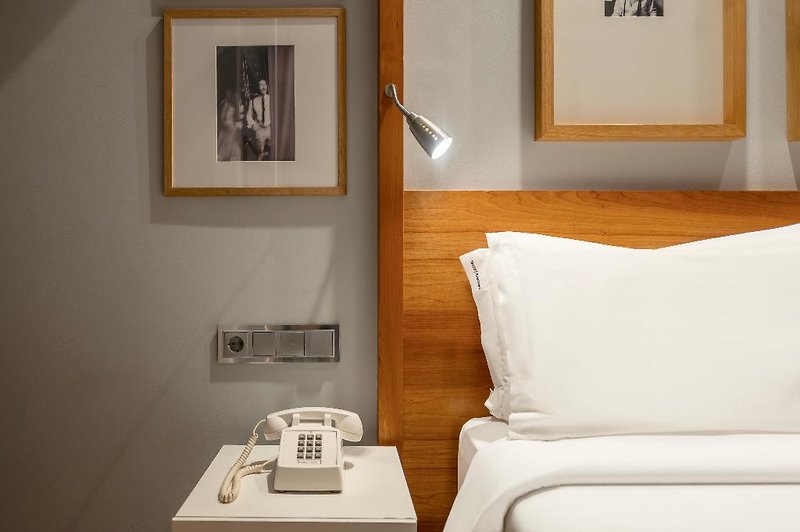 Brown´s DownTown 3 - Room Example