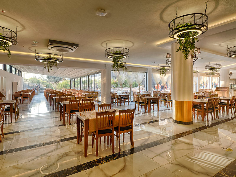 Grand Uysal Beach Hotel 7