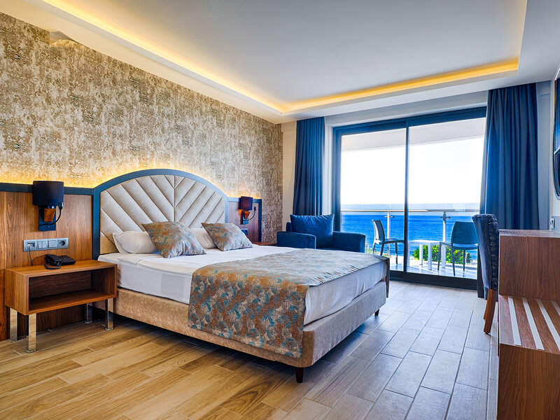 Grand Uysal Beach Hotel 10