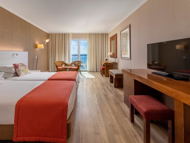 Enotel Sunset Bay 18