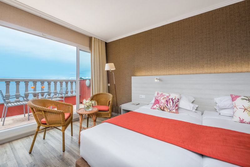 Enotel Sunset Bay 13