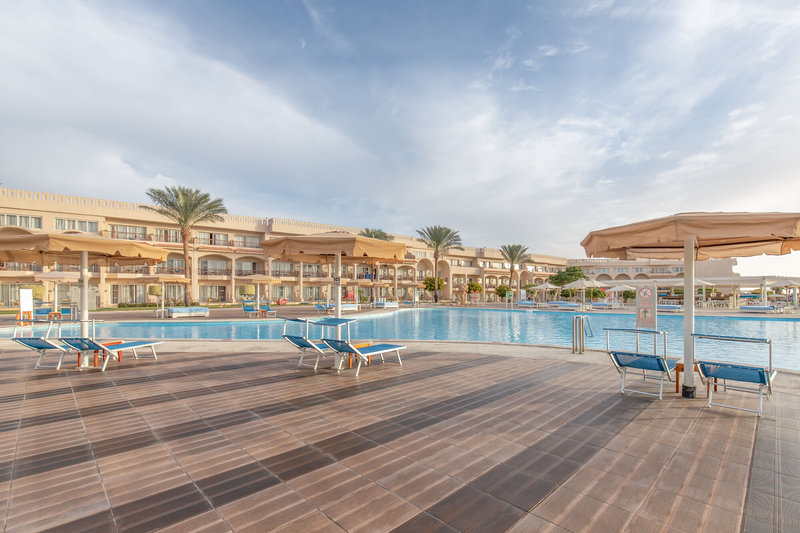 Pickalbatros Royal Moderna Resort 2