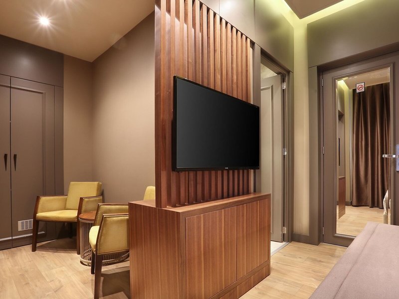 Taksim Premium Hotel 7