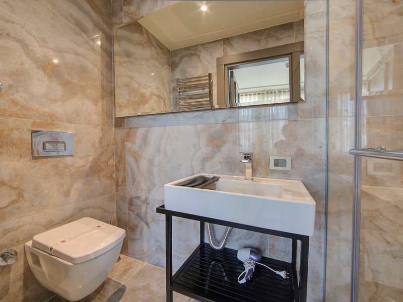 Taksim Premium Hotel 42
