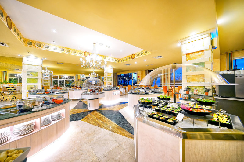 Bull Hotel Reina Isabel & Spa 4