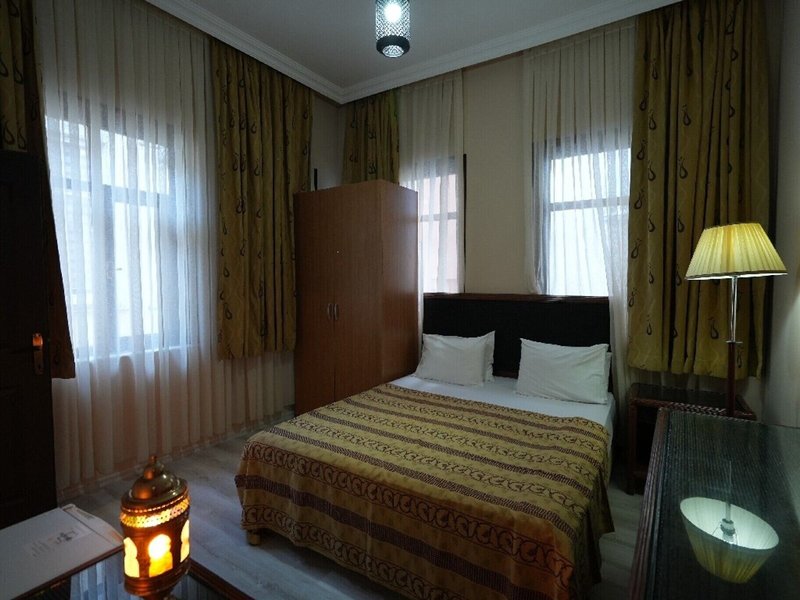 Lost Town Inn Hotel 19