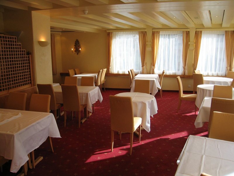 Kongress Hotel Davos 13