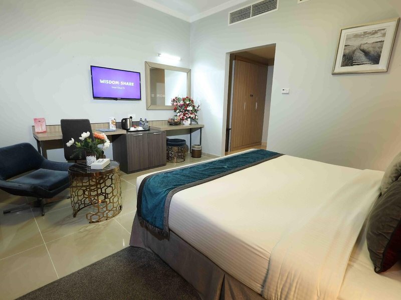 Fortis Hotel 27