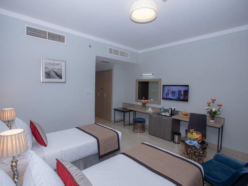 Fortis Hotel 28