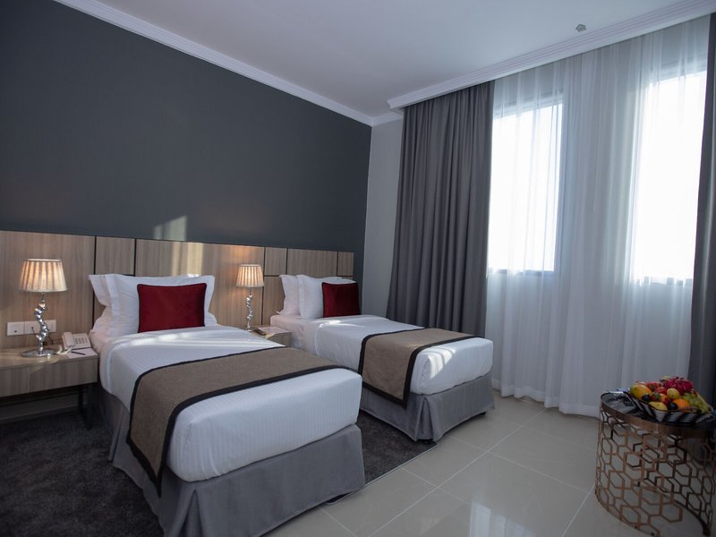 Fortis Hotel 41