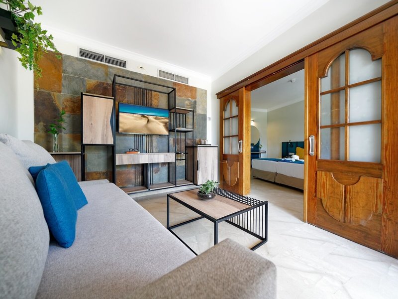 Suites & Villas by Dunas 36