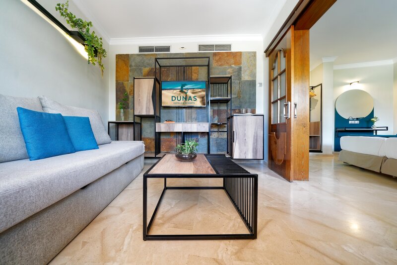 Suites & Villas by Dunas 52