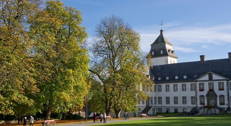 Sauerland Alpin Hotel 5