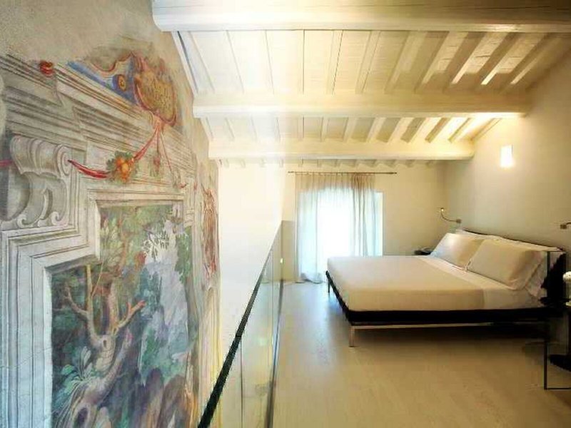 Nun Assisi Relais Spa Museum 17