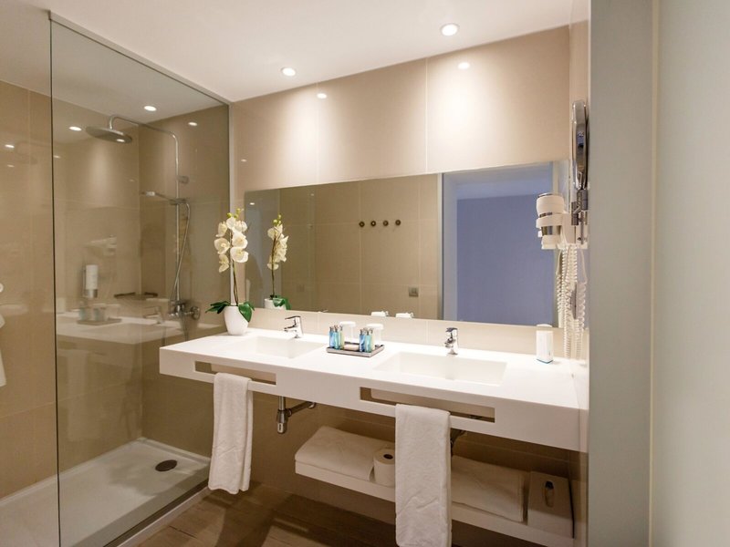 Santa Monica Suites 26