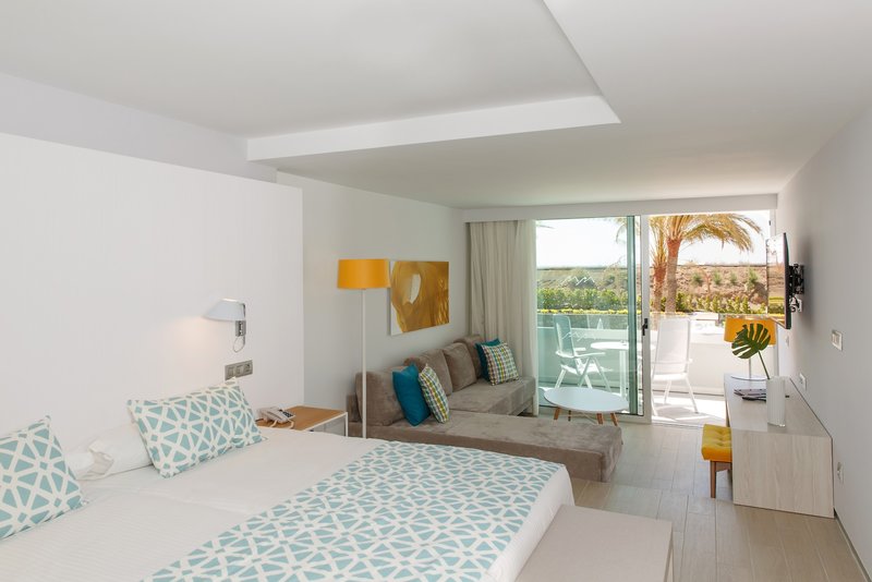 Santa Monica Suites 6