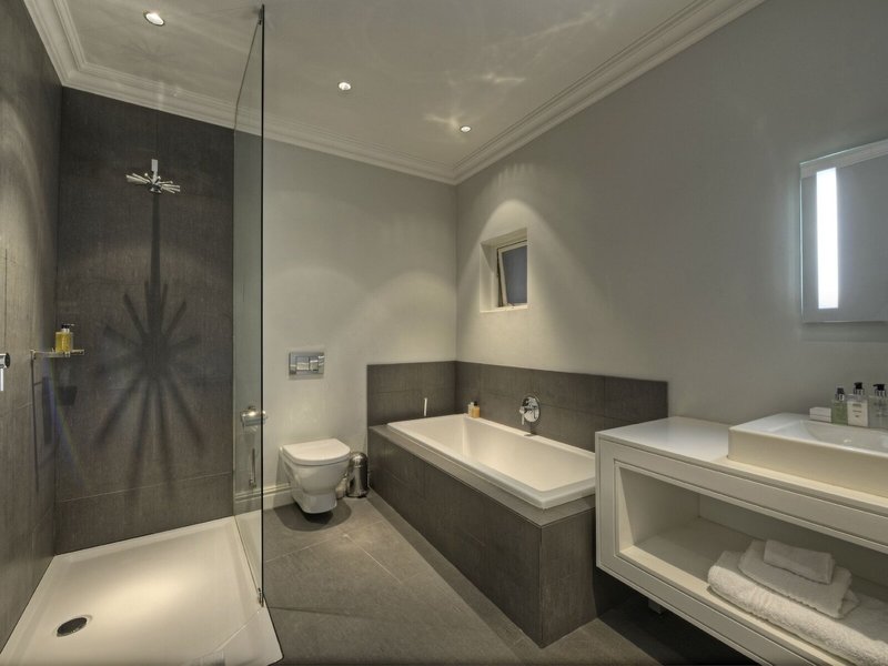 The Three Boutique Hotel 21