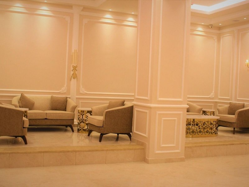 New Merryland Hotel 8