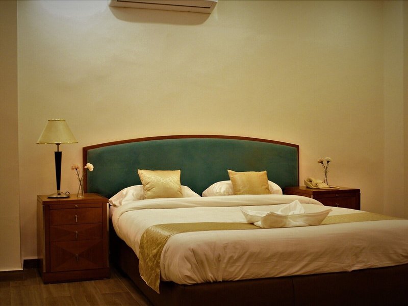 New Merryland Hotel 19